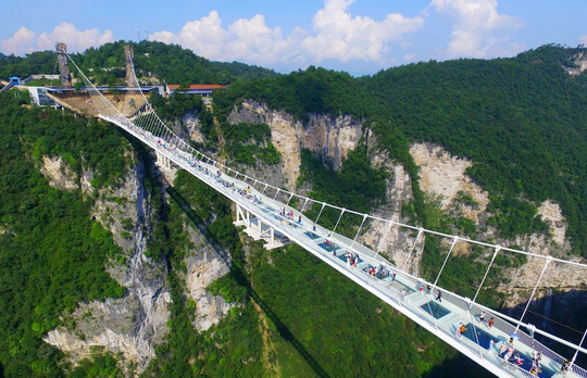  Zhangjiajie Glass Bridge